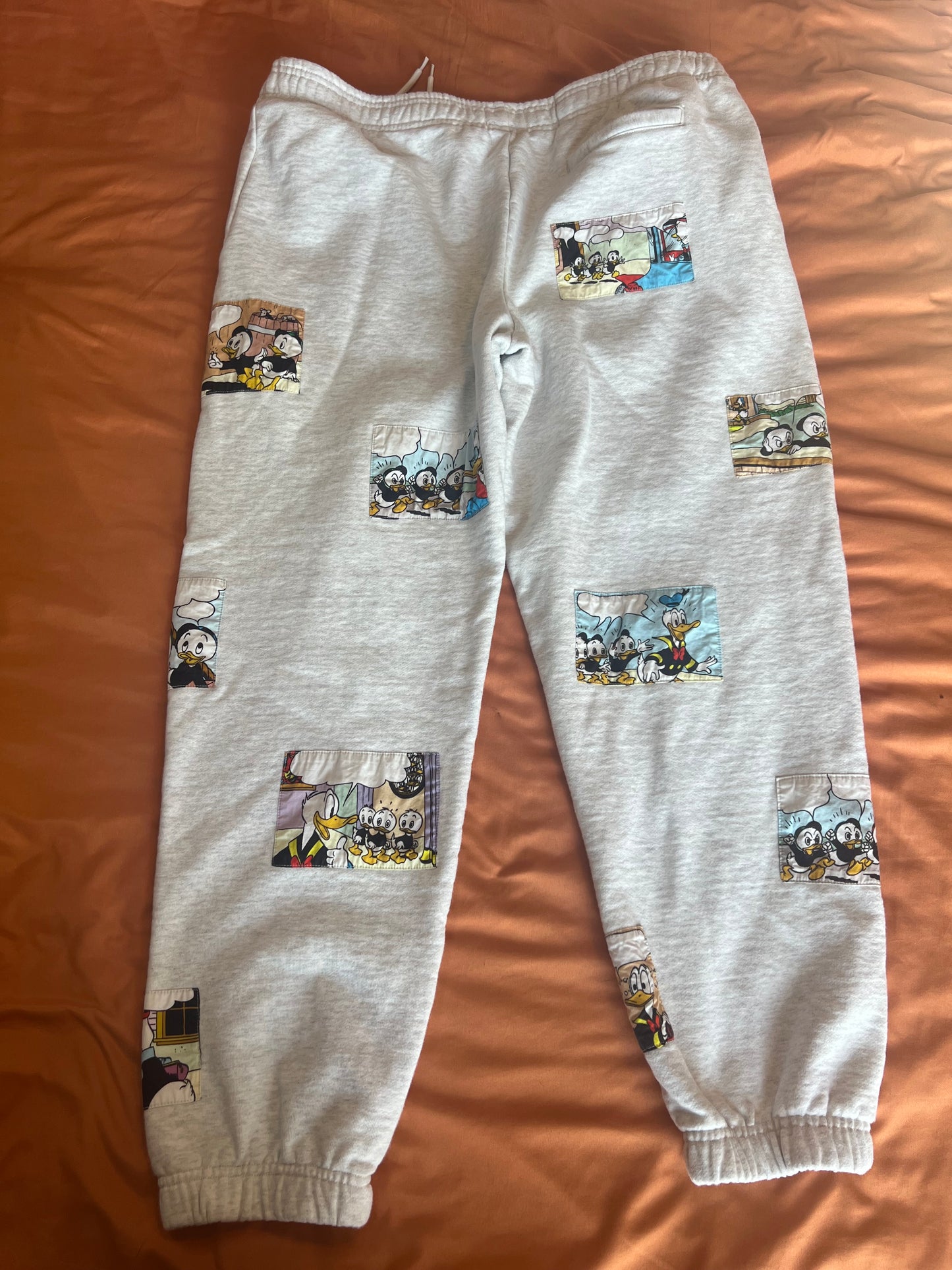 Donald Duck sweatpants