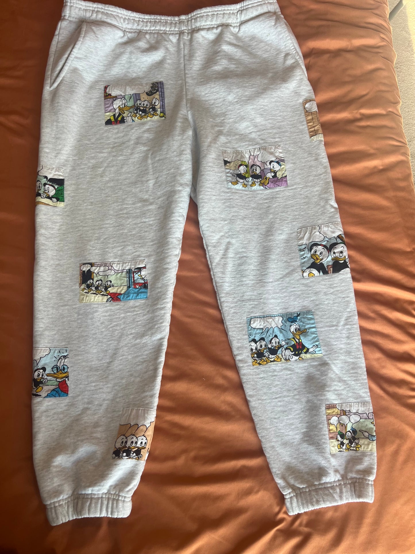 Donald Duck sweatpants